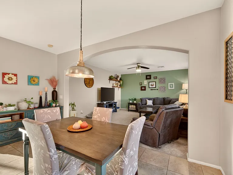 Kitchen & Family Room