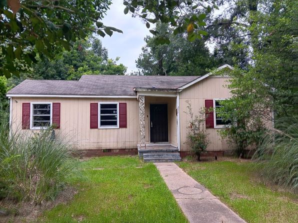 235 Shadow Lawn Dr
