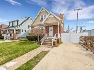 3233 23rd St, Wyandotte, MI 48192