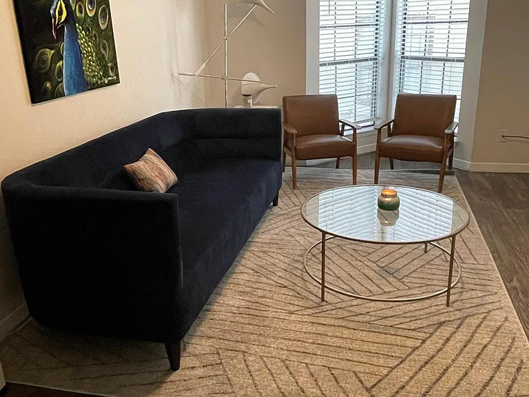 1510 W North Loop Blvd #713 — Photo 1
