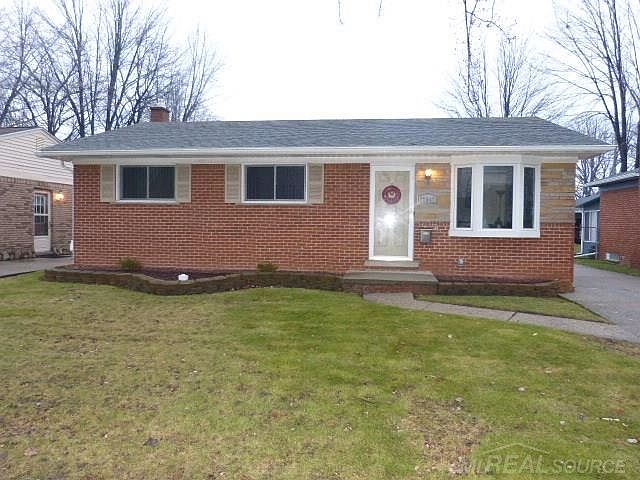 1st image of 22947 Glenbrook St