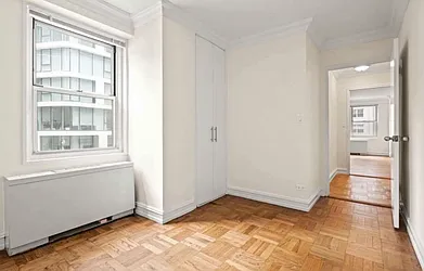 Rented by (Legacy) Elegran