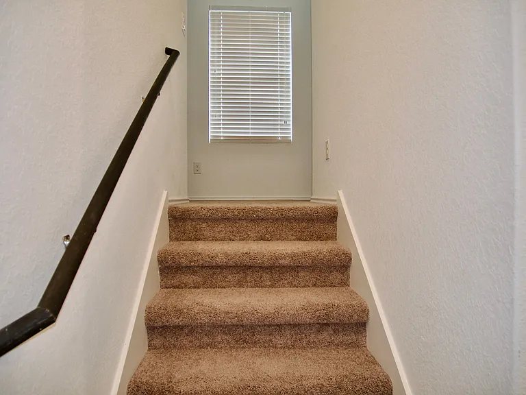 7627 Chancery Gate — Photo 13