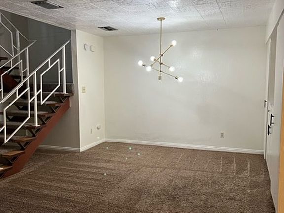 3rd image of 3231-3251 N Van Ness Blvd #3243