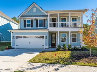 18 Needham Dr, Simpsonville, SC 29681