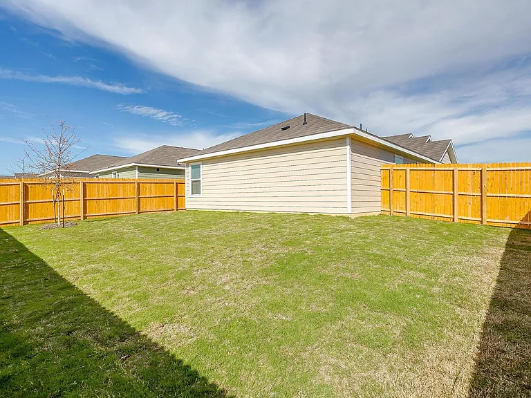 9833 Trusler Rd — Photo 24