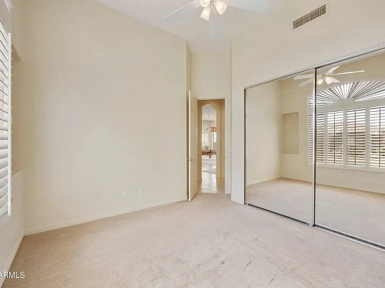 9514 E Cavalry Dr — Photo 31