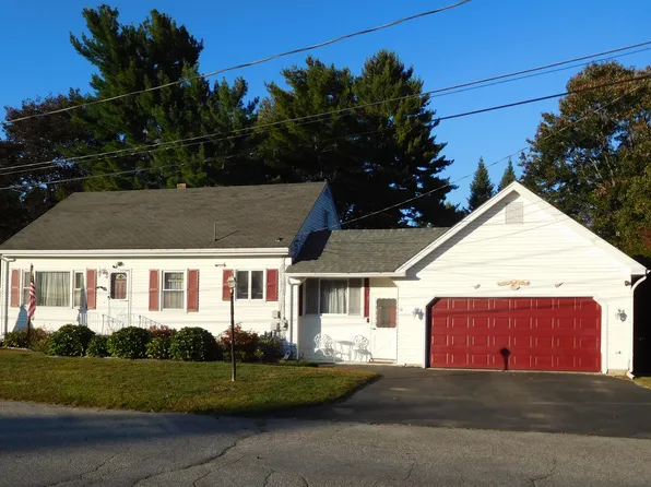 18 Richmond Avenue, Lewiston, ME 04240