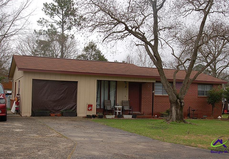 1st image of 104 Palomino Ln