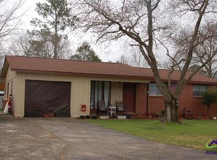 104 Palomino Ln, Warner Robins, GA 31088