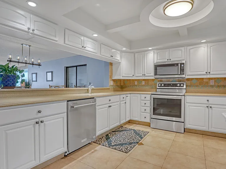 401 Highway A1A #114 — Photo 12