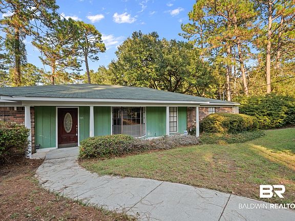 2nd image of 101 Cameron Cir
