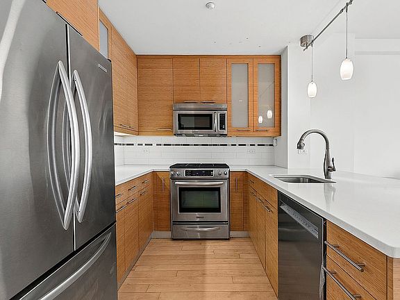 5th image of 251 7th St #4B