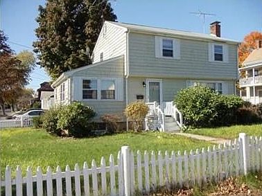 1st image of 171 Lynn St #1
