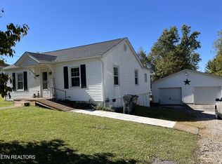 1219 Farris Dr, Knoxville, TN 37912