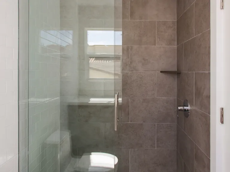 1233 Franklin St #201 — Photo 9