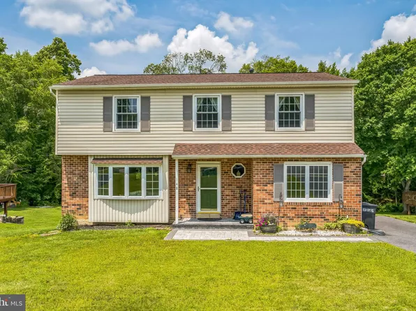 148 Belmont Dr, Upper Chichester, PA 19061