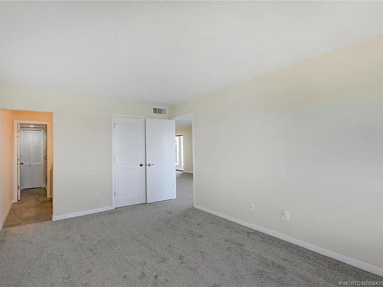 10044 S Ocean Dr #1202 — Photo 23