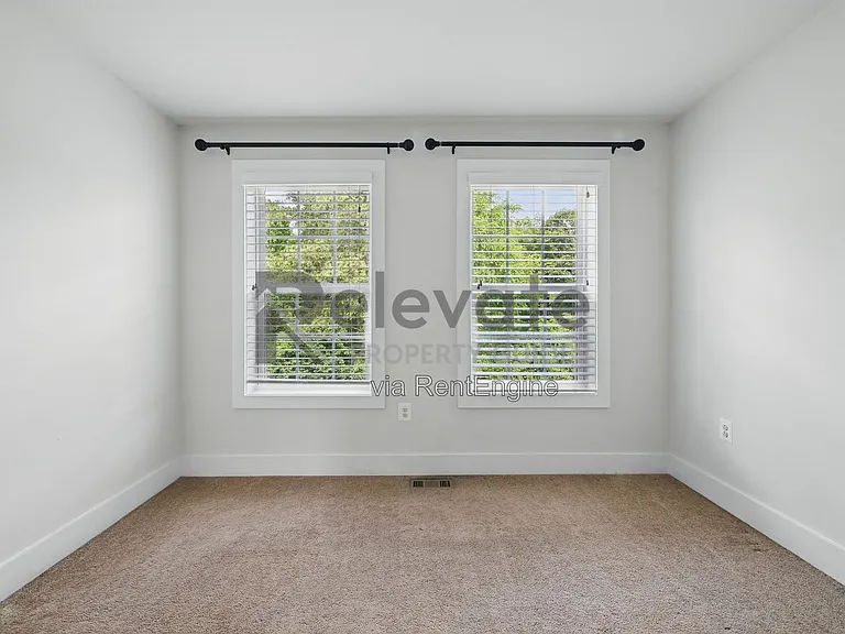 4227 Saunders Tavern Trl #B — Photo 21