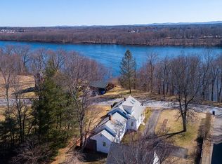 1127 River Blvd, Suffield, CT 06078