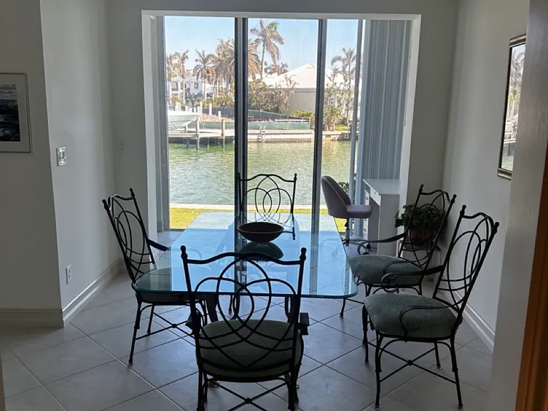 2226 Gulf Shore Blvd N #P3 — Photo 7