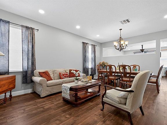 2nd image of 17517 Glenapp Dr