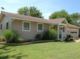 1115 Claire Ln, Middlebury, IN 46540