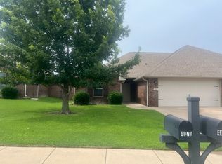 4079 Stonebridge Dr, Tyler, TX 75707