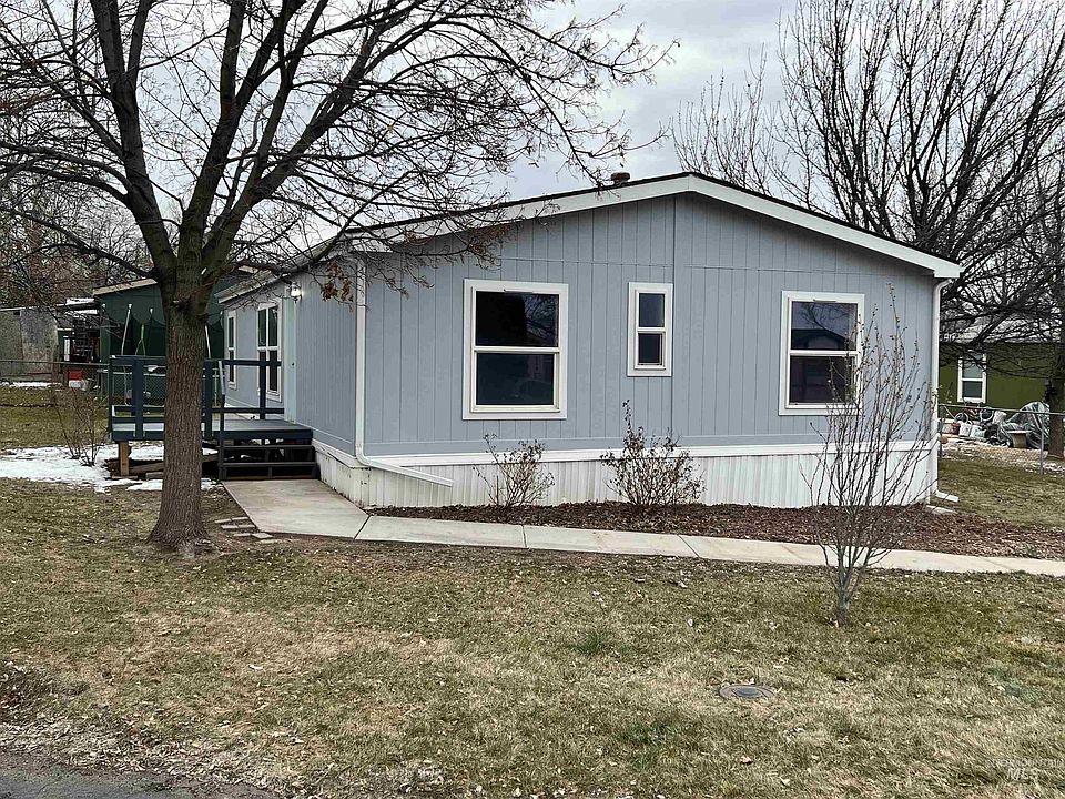 1st image of 616 Salmon Valley Dr