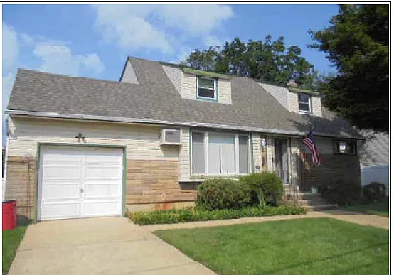 4 bed, 1523 sqft, $4,850 — Photo 2
