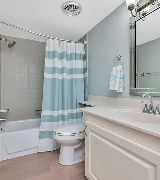 17580 Gulf Blvd #403 — Photo 26