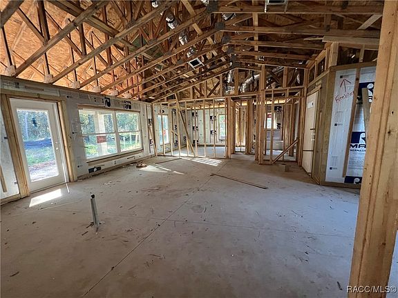 5th image of 9962 N Athenia Dr