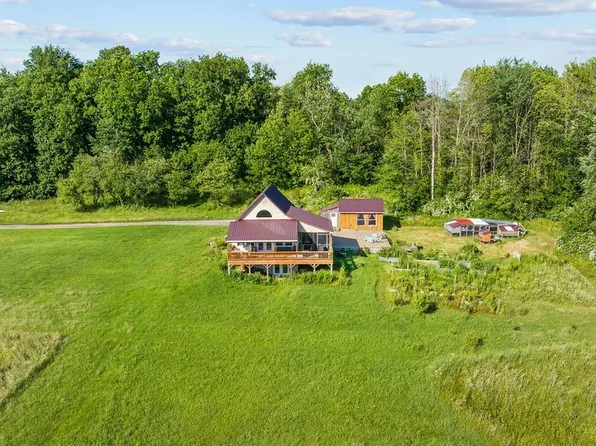 1361 County Route 4, Central Square, NY 13036