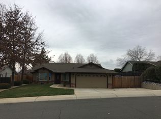 1638 French Lace Ln, Redding, CA 96003