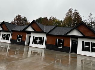 (Undisclosed Address), Wellford, SC 29385