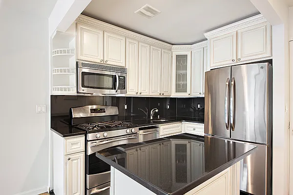 Rented by Brown Harris Stevens | media 10