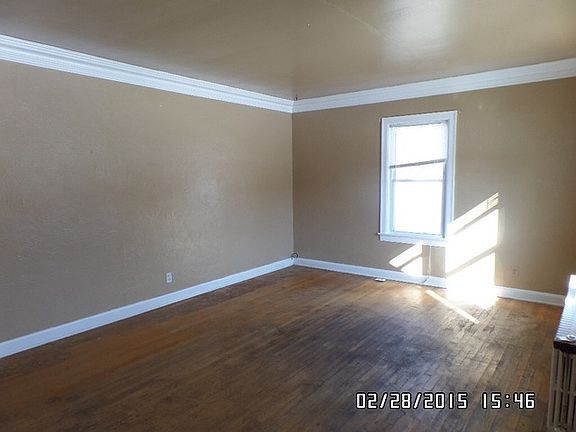 3rd image of 1400 Barnhart Ct