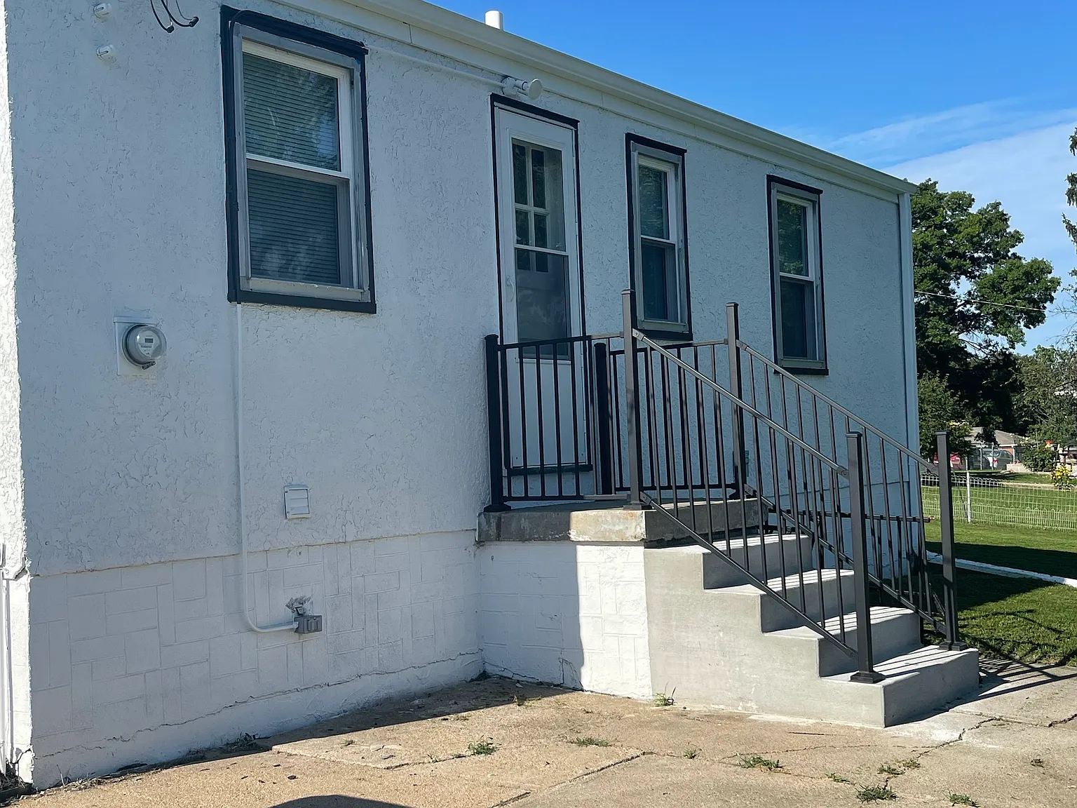 3812 Drexel St — Photo 3