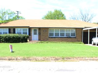 1717 S Walnut St, Pauls Valley, OK 73075