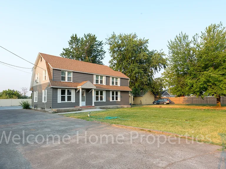 309 SW 6th St — Photo 12