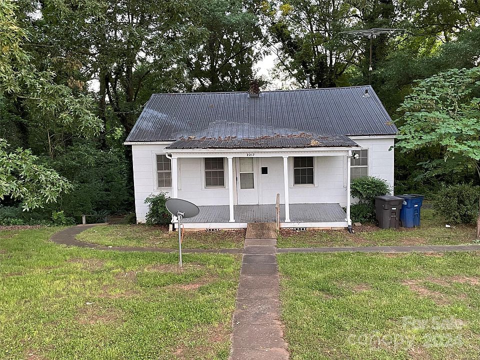 1st image of 2217 W Front St