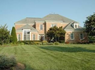 1467 Mayhurst Blvd, Mc Lean, VA 22102