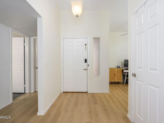 4th image of 826 N 85TH Street