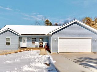 123 Magnolia Ln, Sweetwater, TN 37874