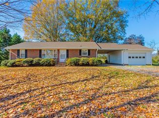 3240 Harper Rd, Clemmons, NC 27012