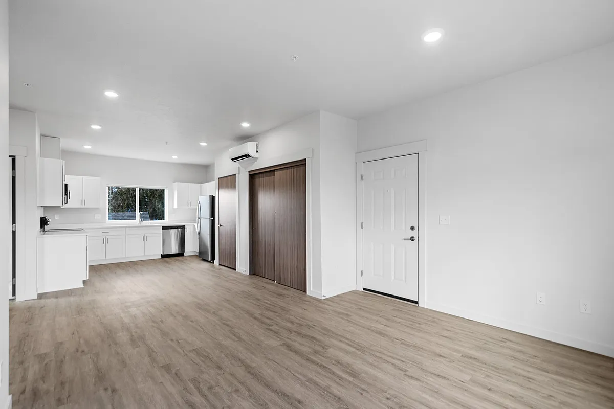 Building Photo - Mallon Apartments