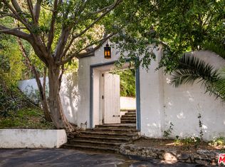 1196 Brooklawn Dr, Los Angeles, CA 90077