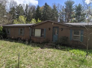 8490 N Division Ave, Sparta, MI 49345