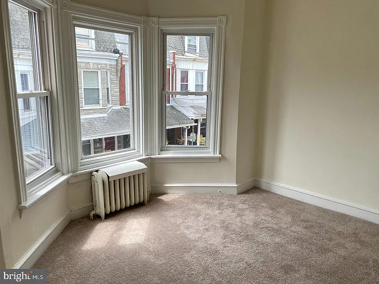 311 Kline St — Photo 14