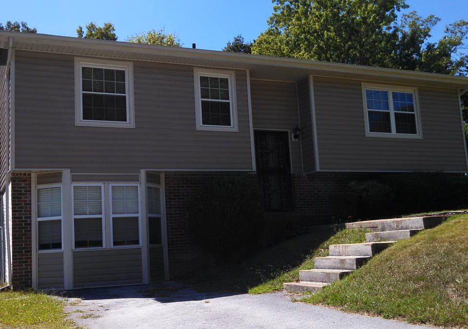 1st image of 2946 E Freedom Cir